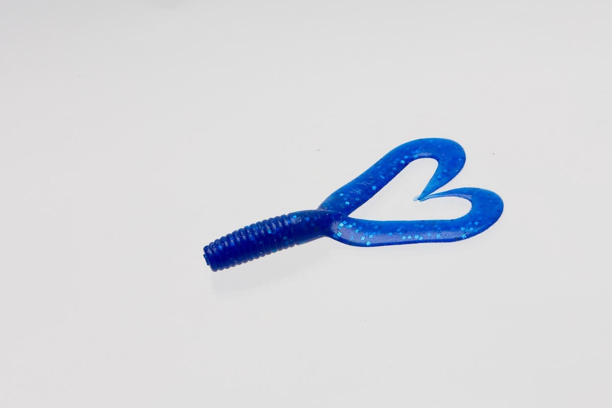 ZOOM 020-110 ZOOM Creepy Crawler Twin Tail 3" Sapphire Blue