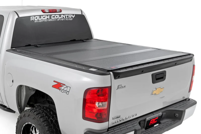 Rough Country 49113551 - Tonneau Cover